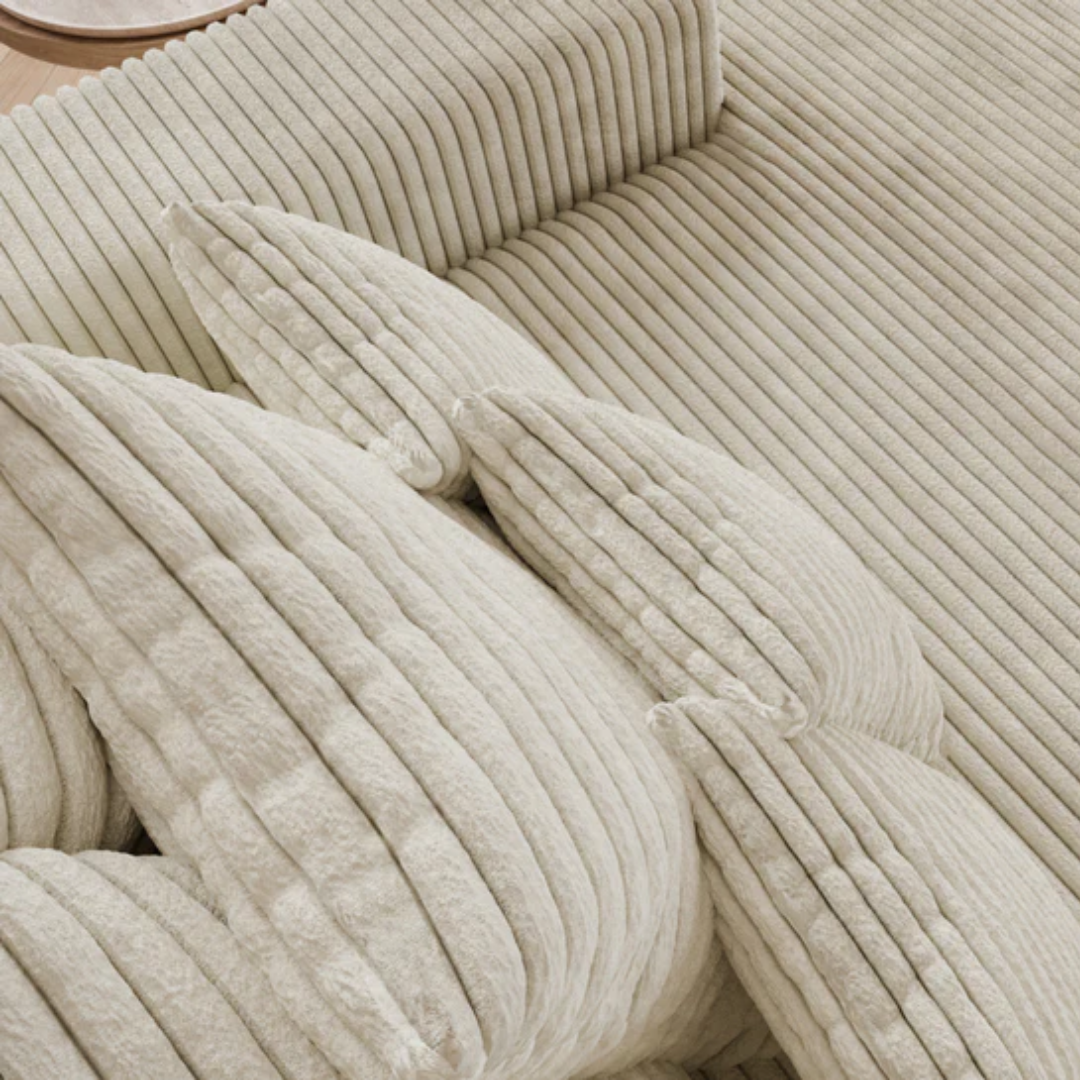 Coussins généreux pour un confort maximal