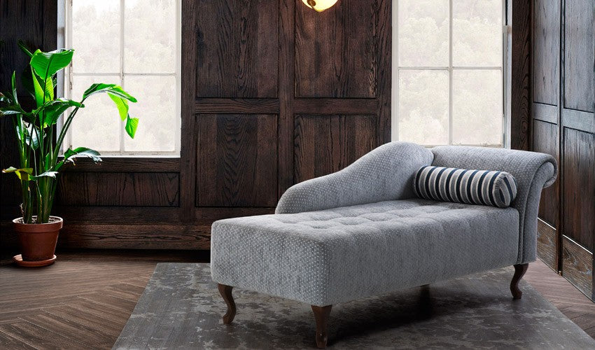Quelle est la différence entre un divan et un canapé ?