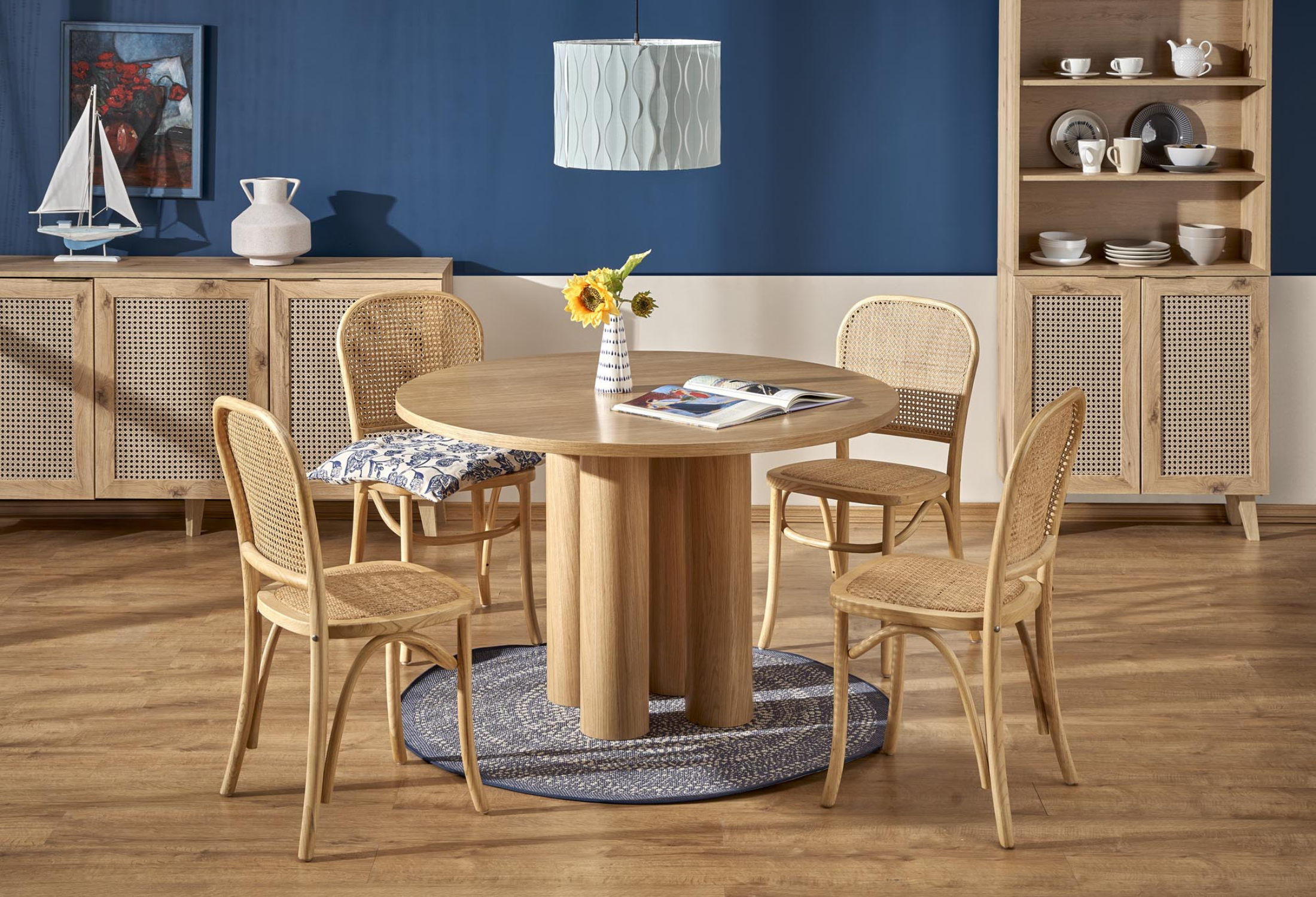 TABLE SOLAL
