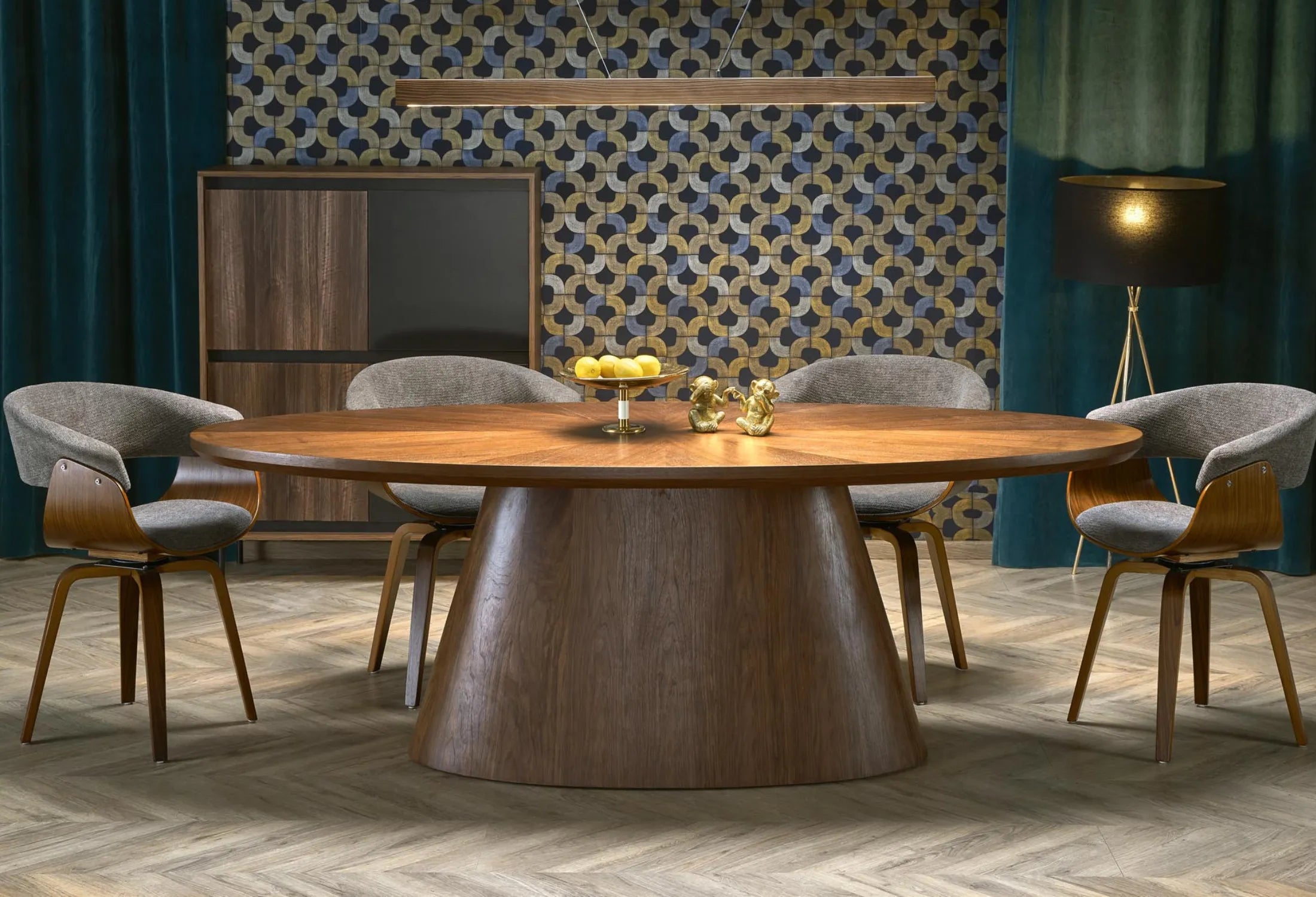 TABLE ISOLDE
