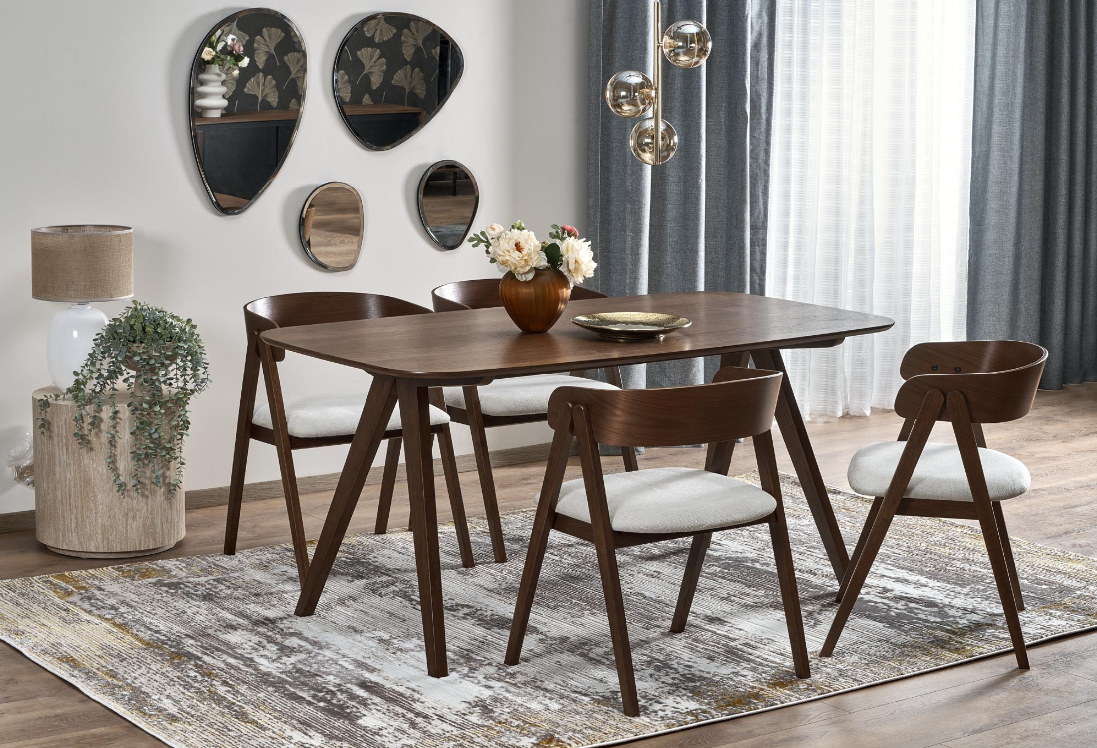 TABLE STOCKHOLM