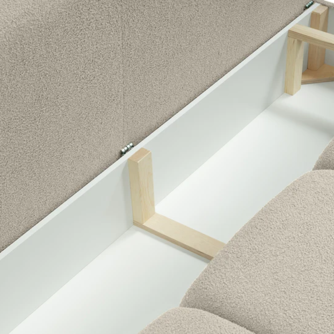 Coffre de rangement pratique