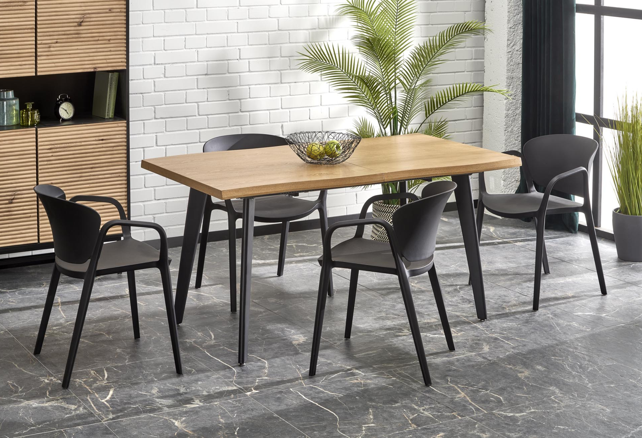 TABLE AUDREY