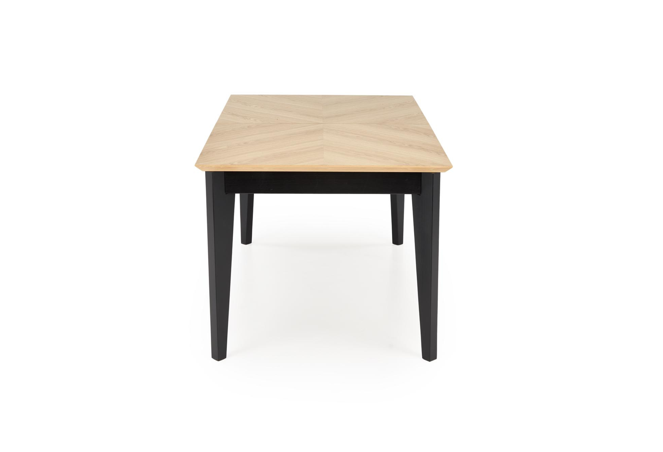 TABLE RAVEL