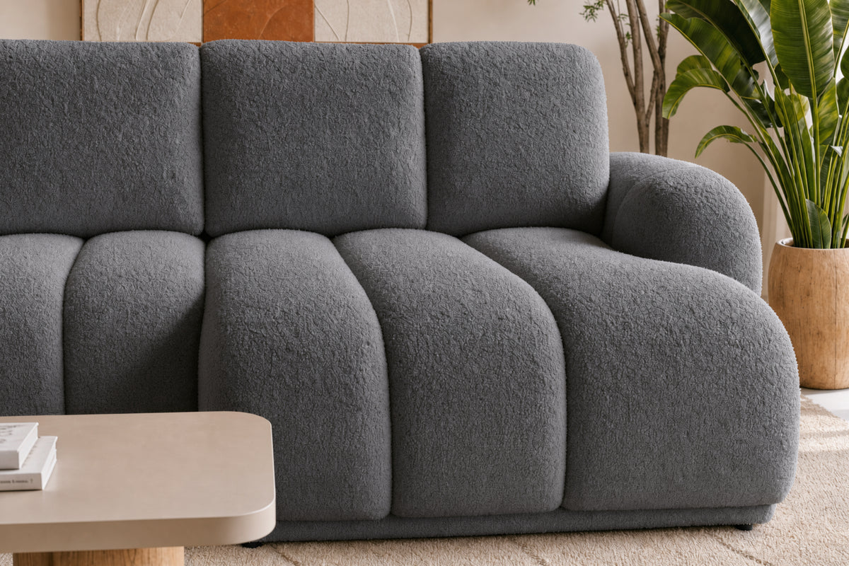 Gris foncé