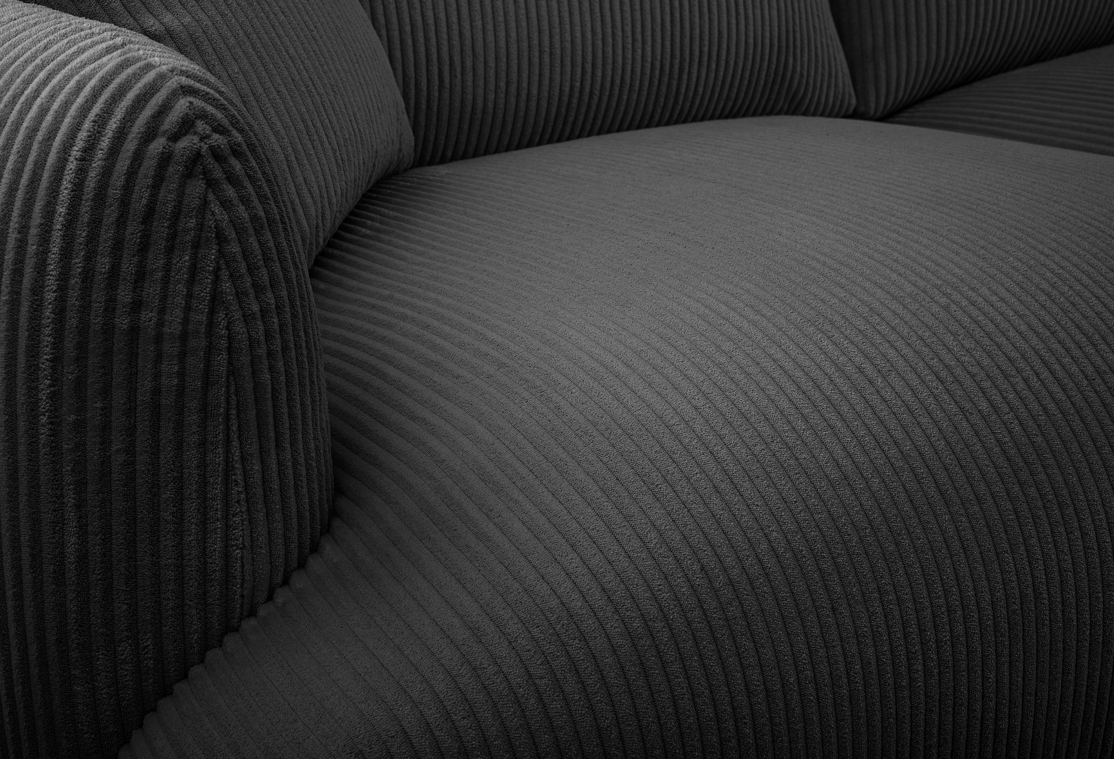 Gris foncé