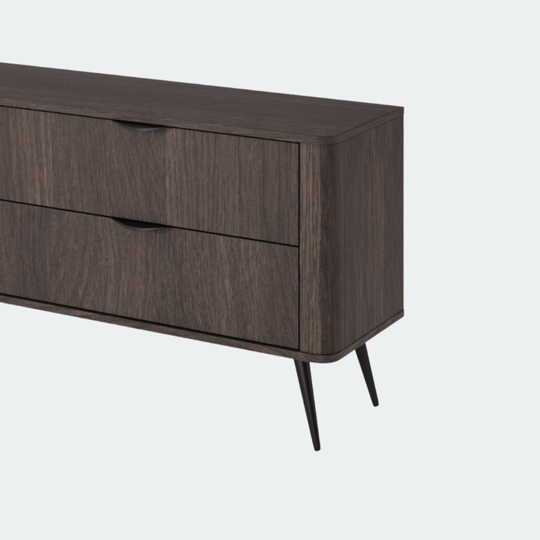 Pieds métalliques élancés