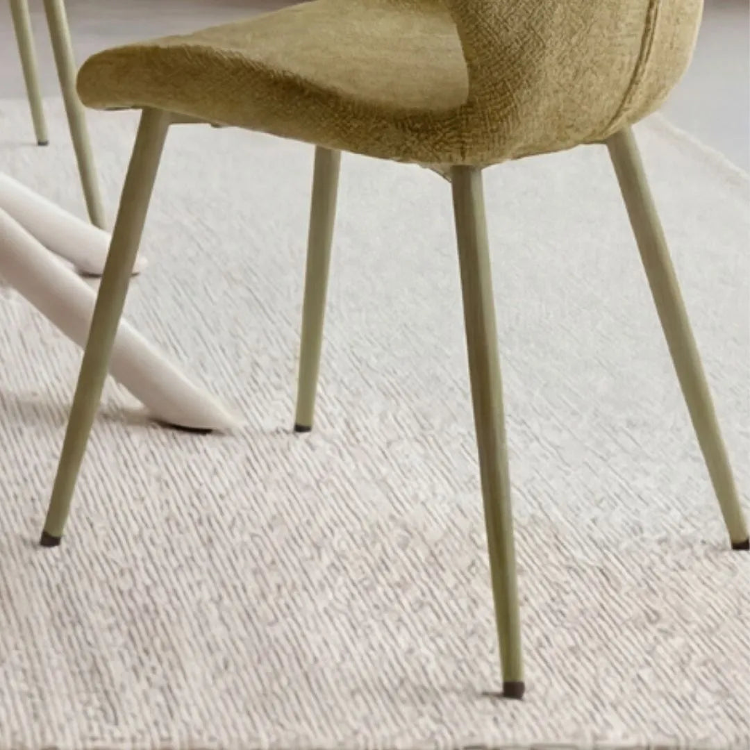 Pieds en métal