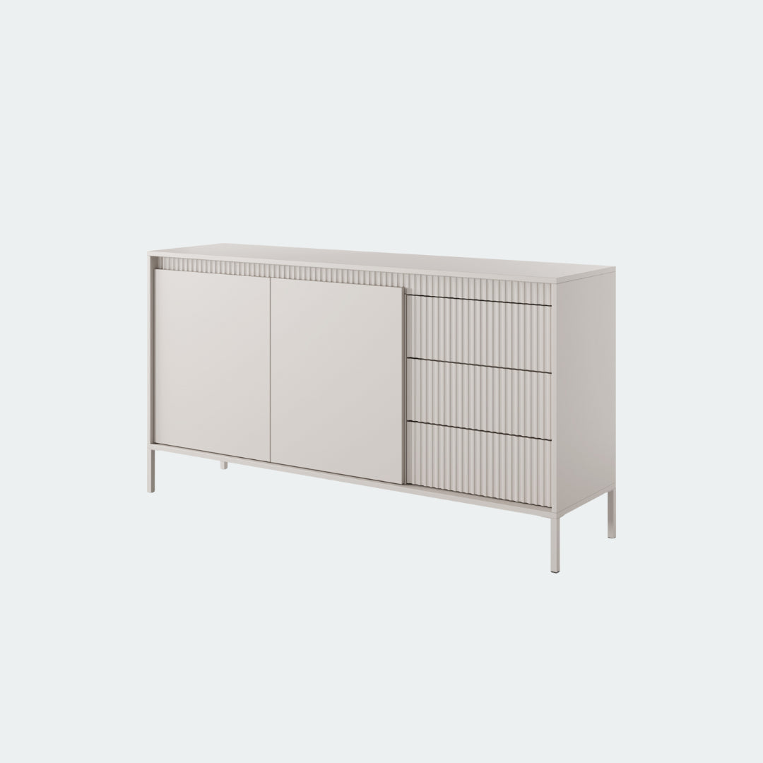 Pieds métalliques élégants