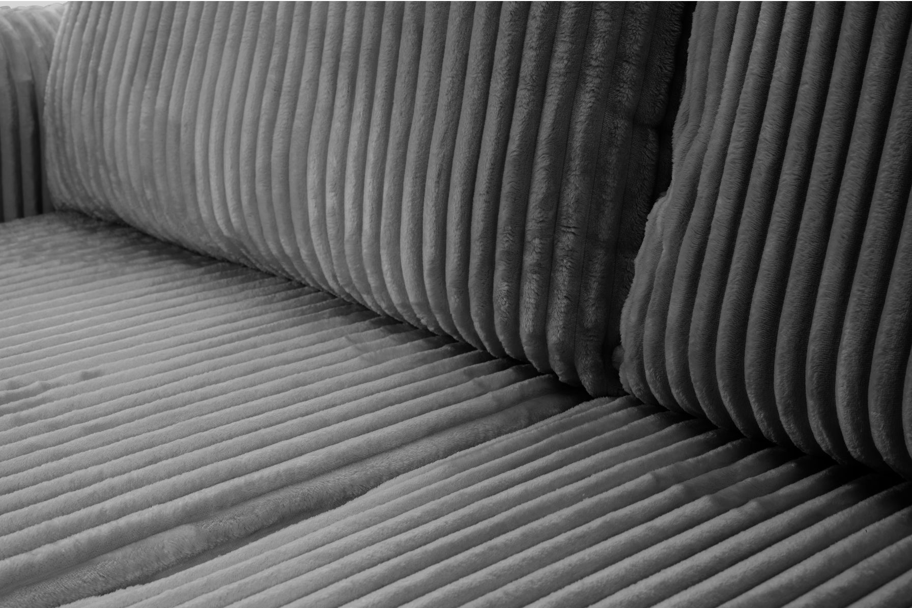 Gris foncé
