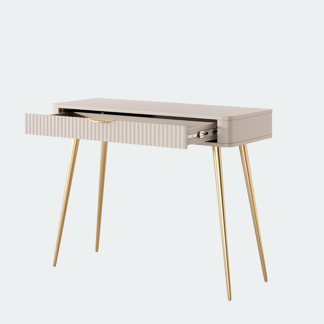 Grand tiroir intégré