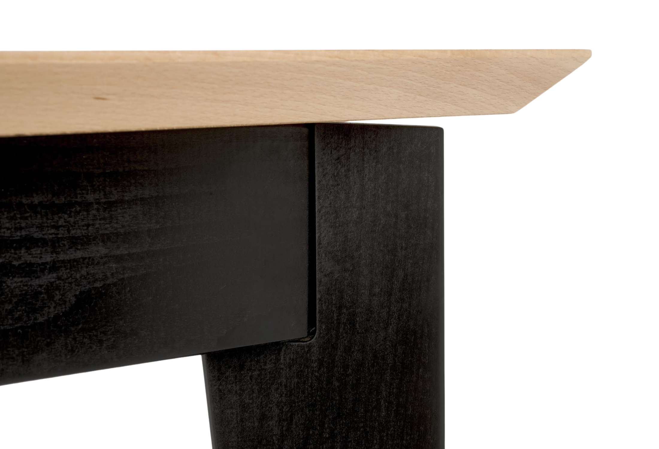 TABLE RAVEL