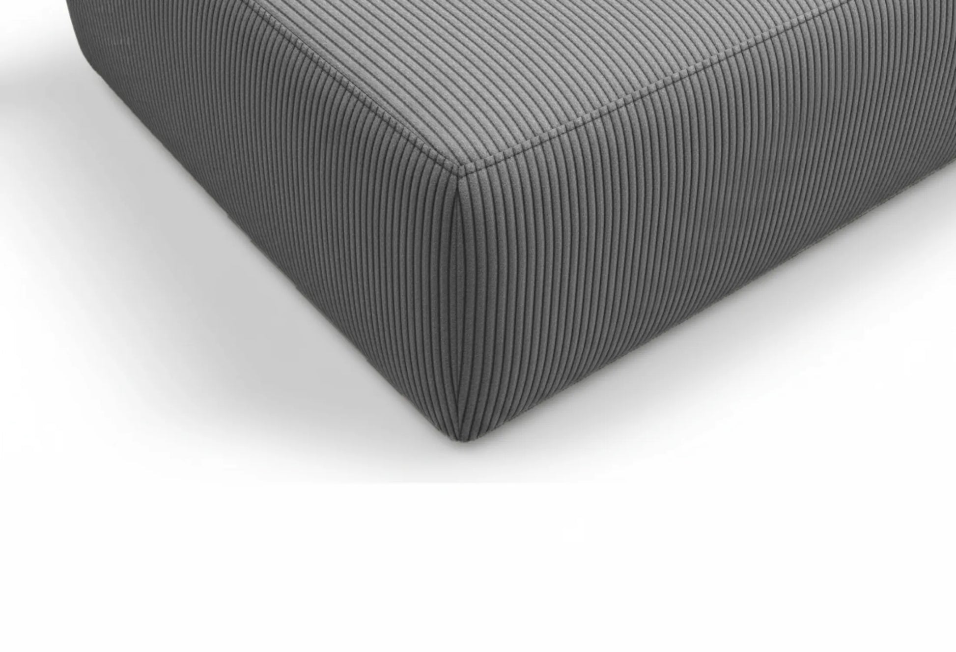 Gris foncé