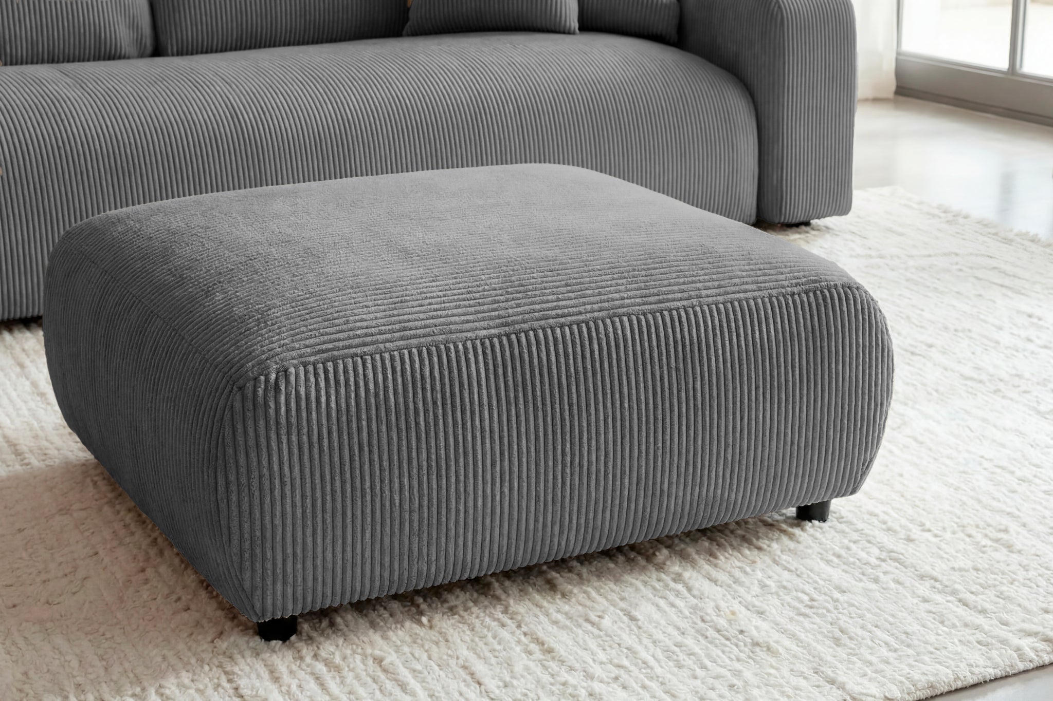 Gris foncé
