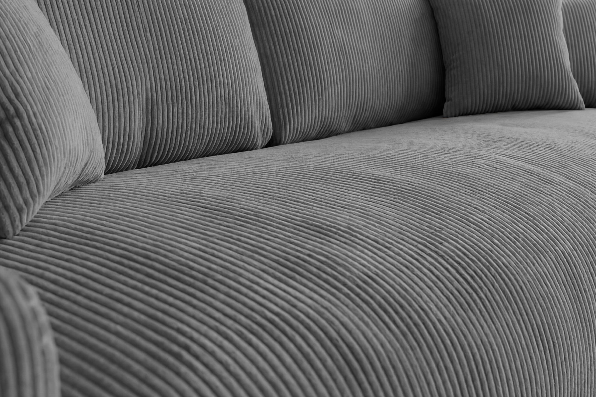 Gris foncé