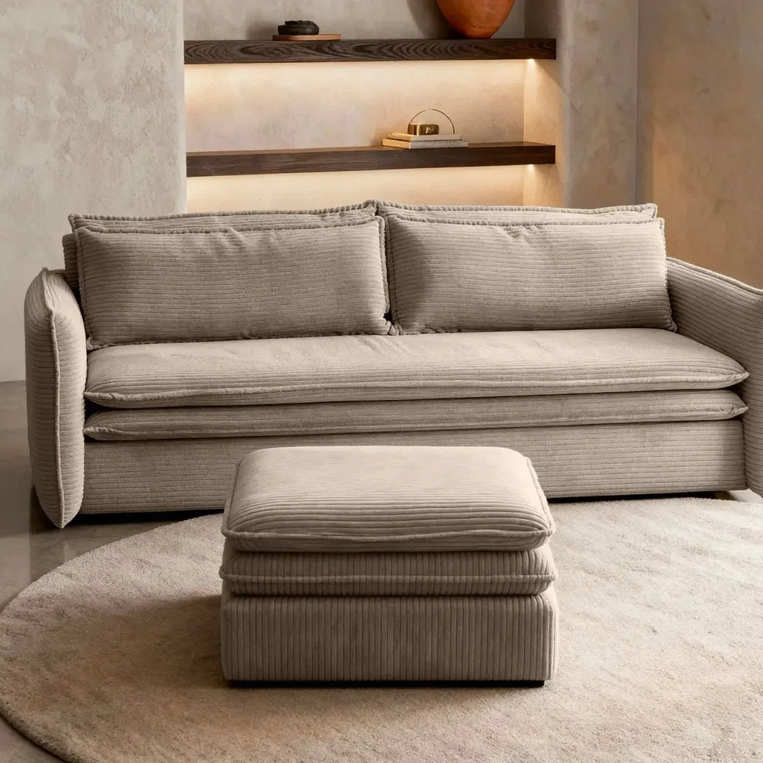 Design épuré et silhouette basse