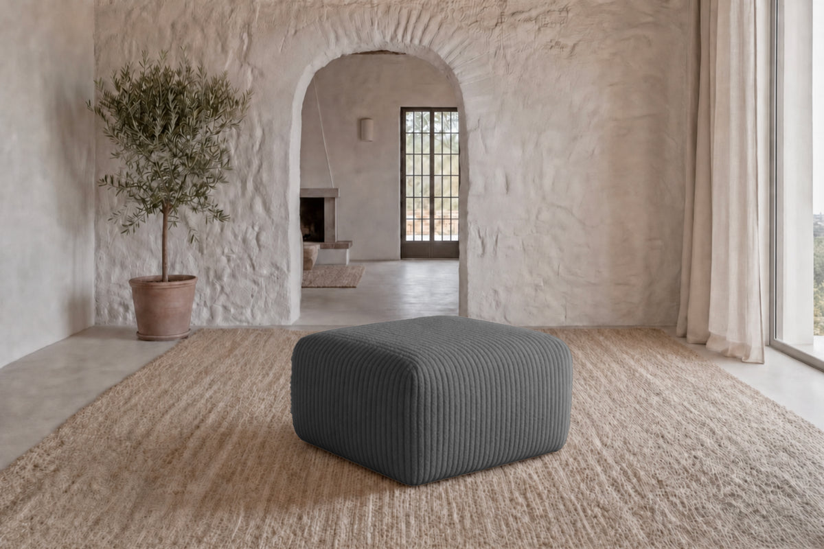 Gris foncé