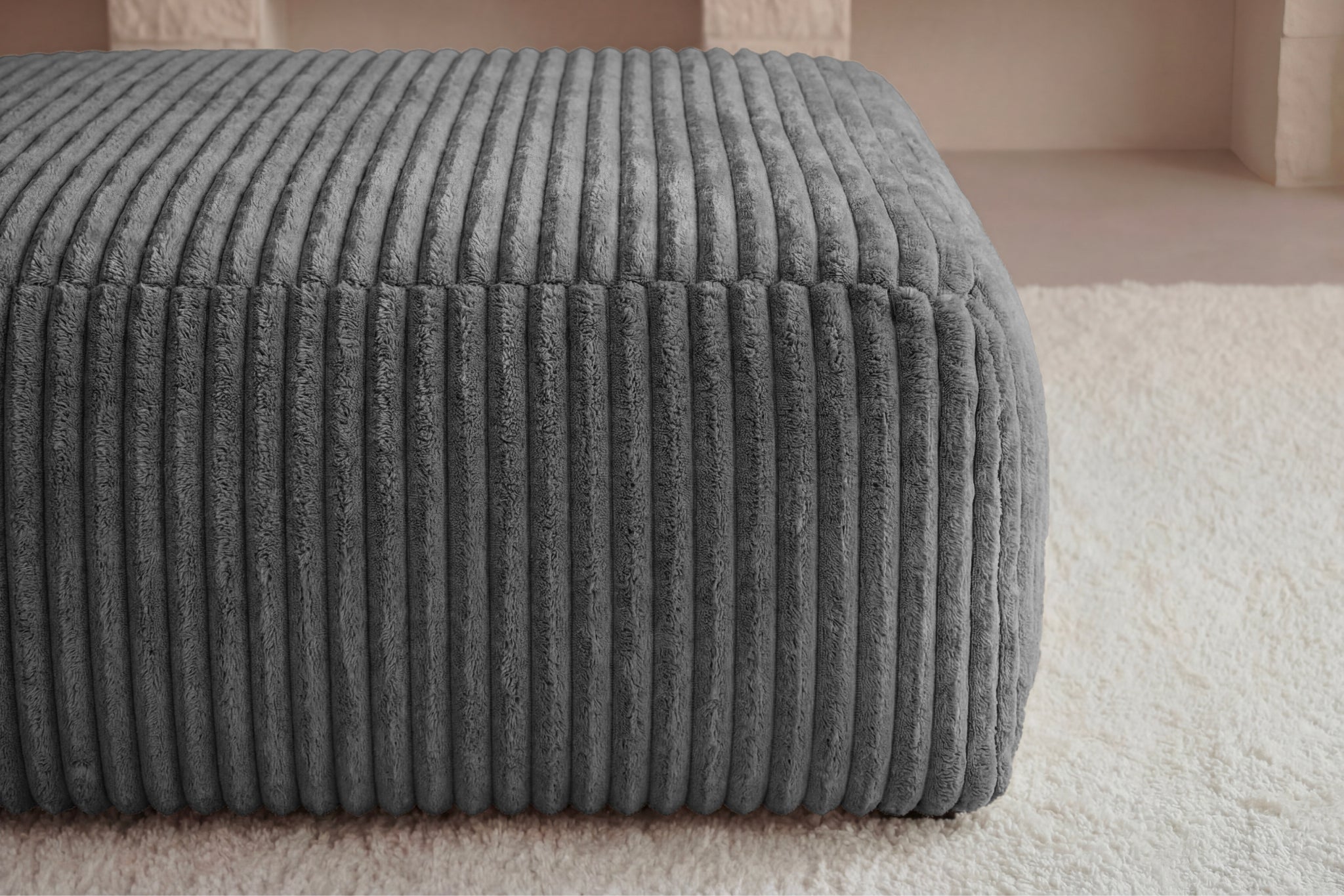 Gris foncé