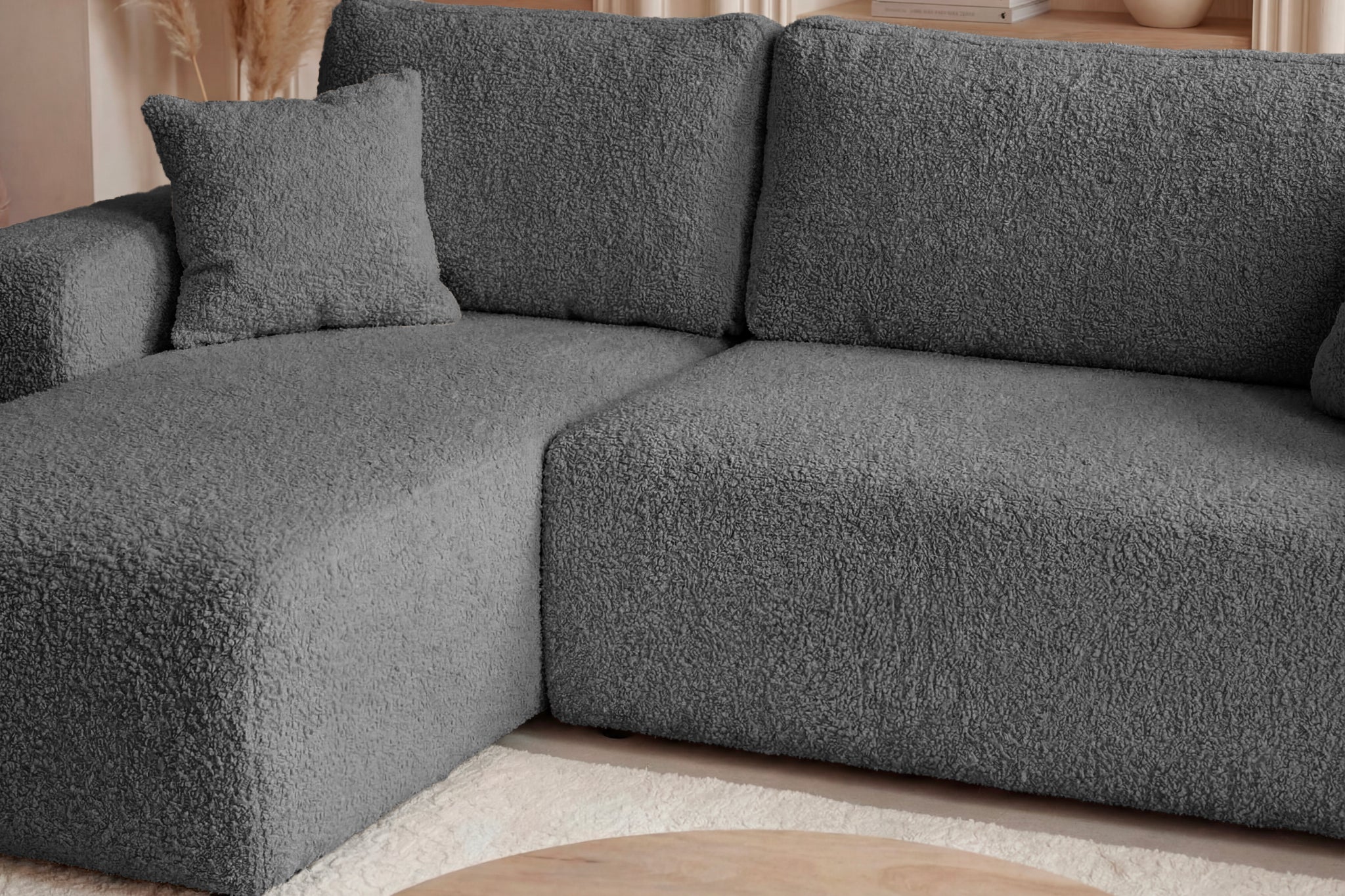Gris foncé