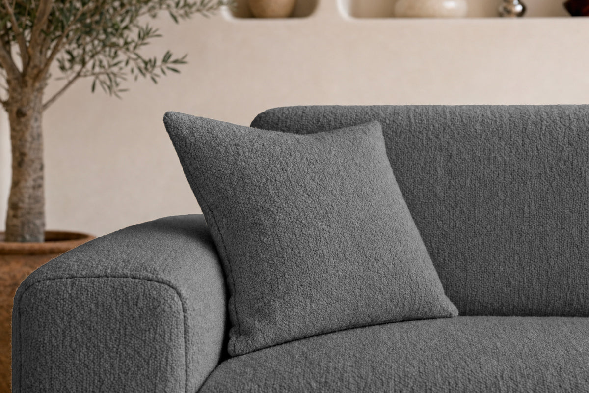 Gris foncé