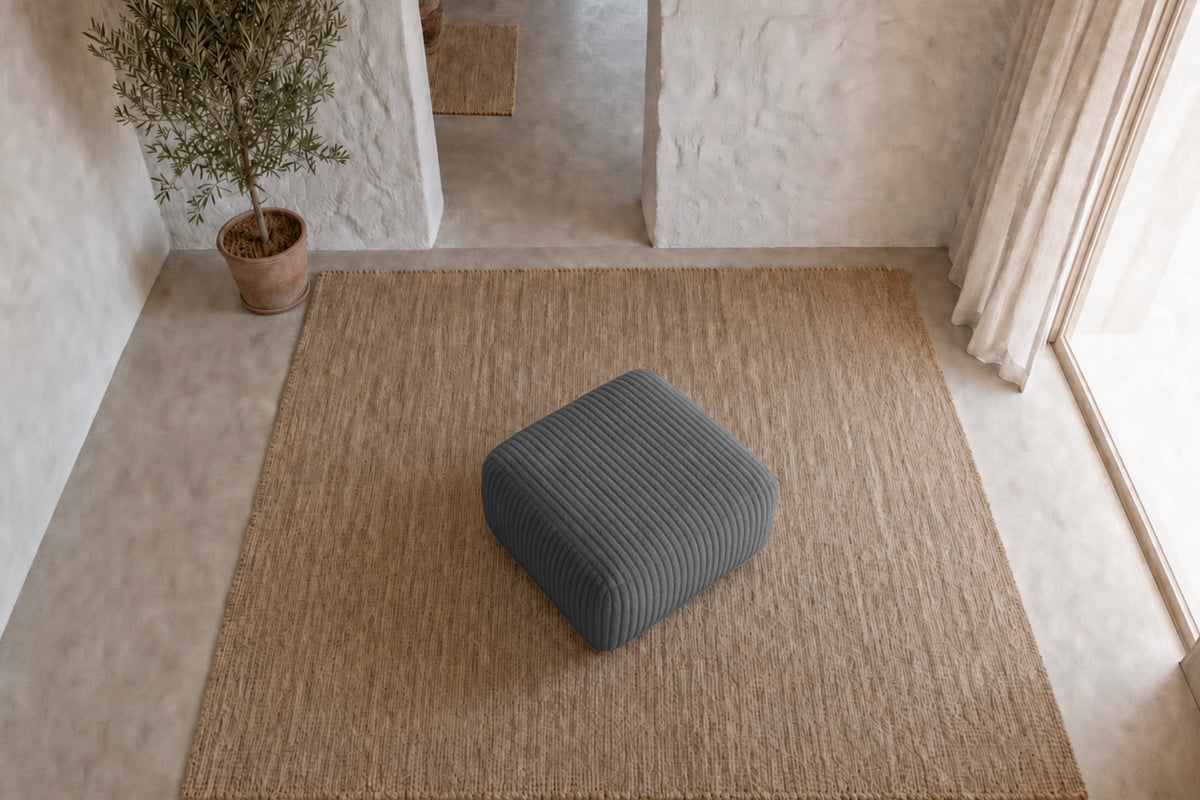 Gris foncé