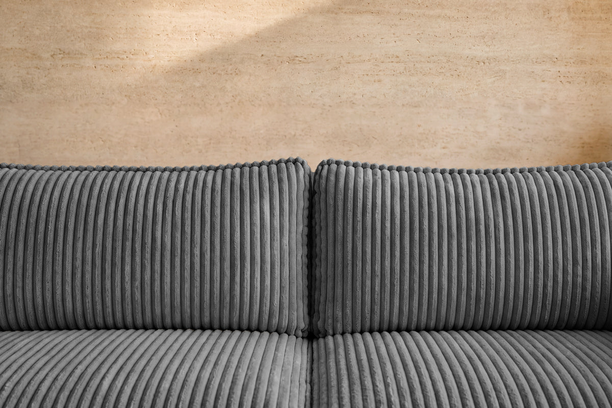 Gris foncé