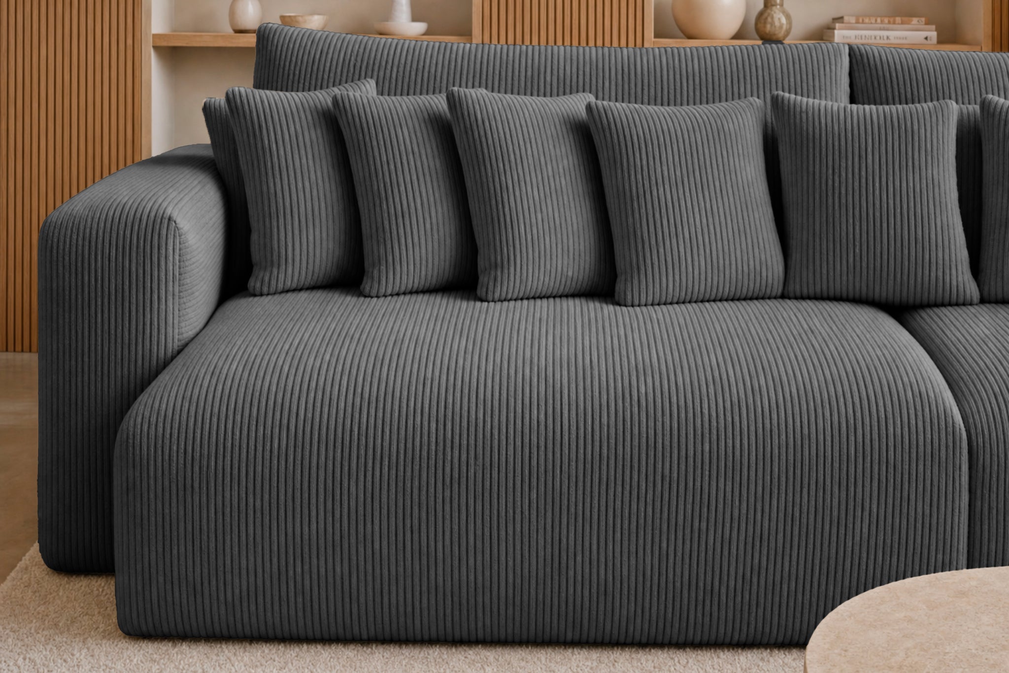 Gris foncé