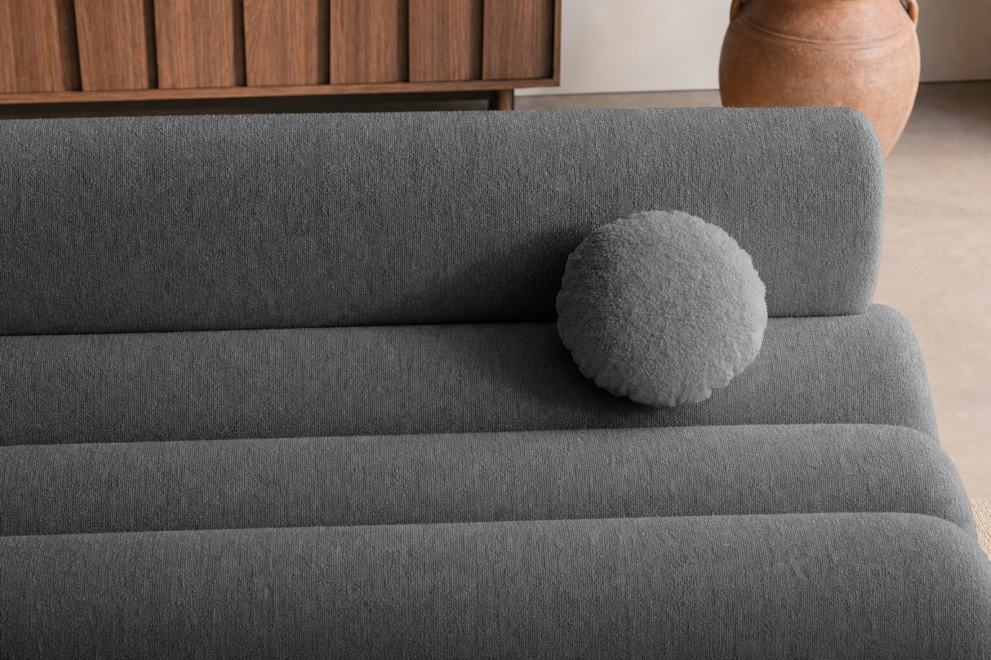 Gris foncé