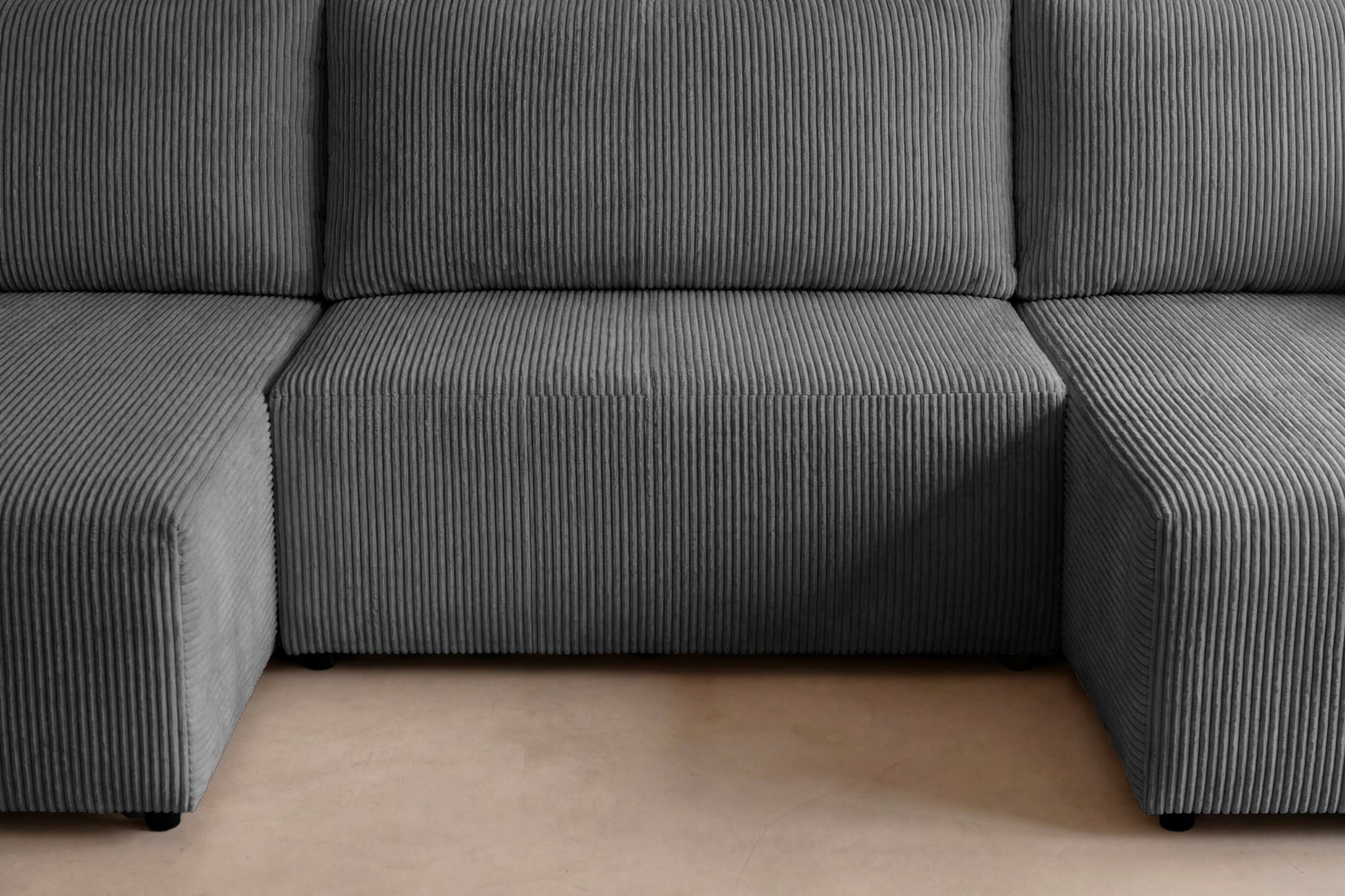 Gris foncé