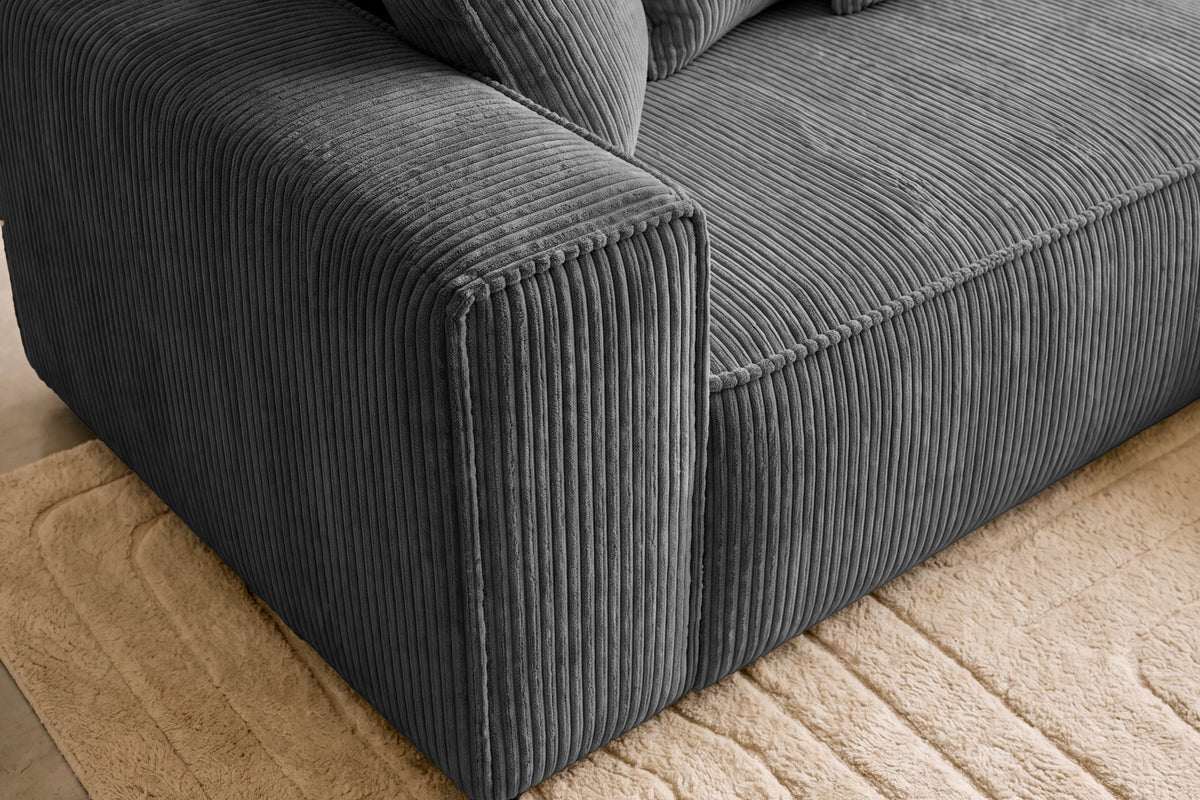 Gris foncé