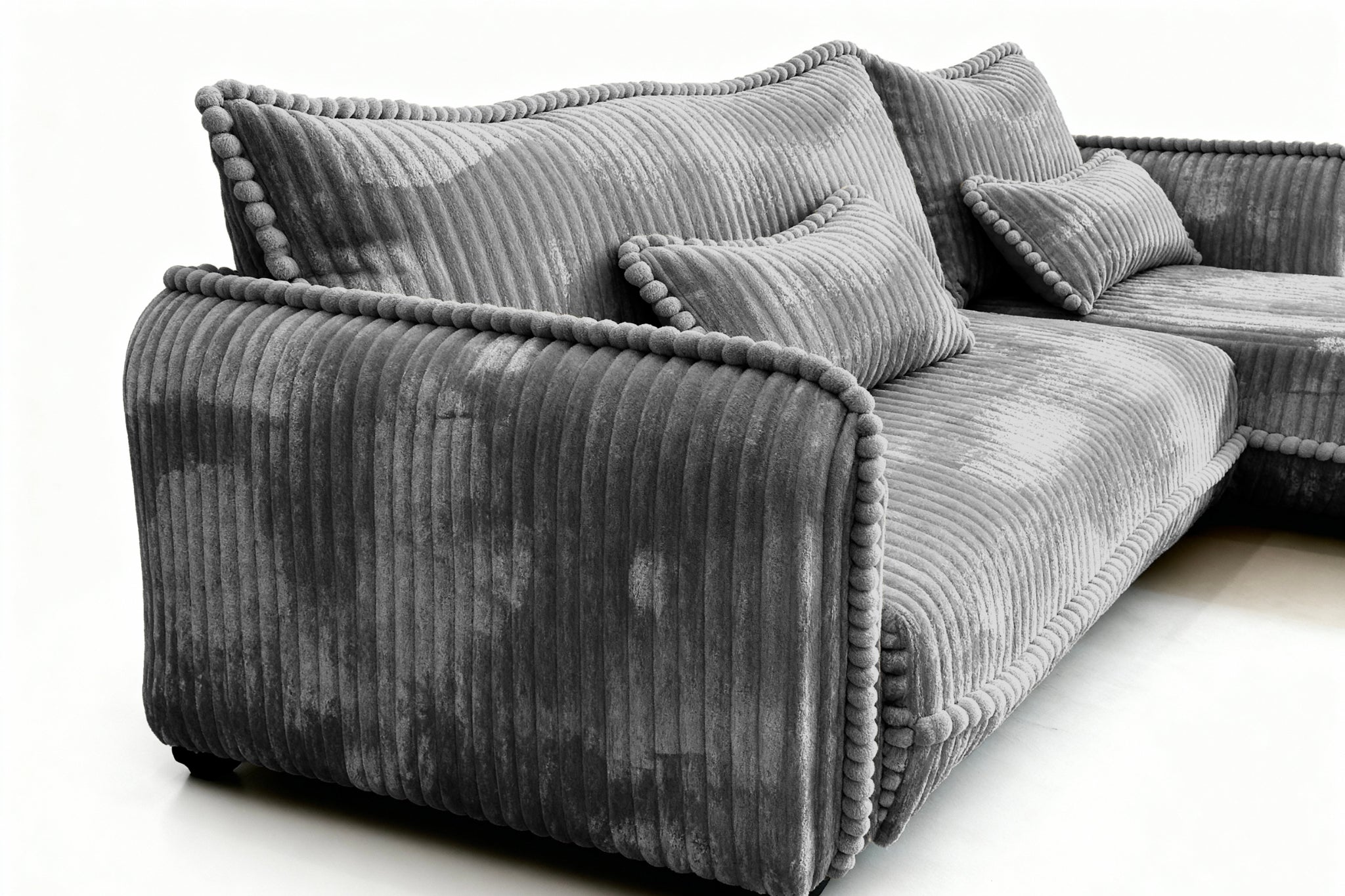 Gris foncé
